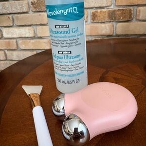 NuFACE Mini+ Microcurrent Facial Toning Device